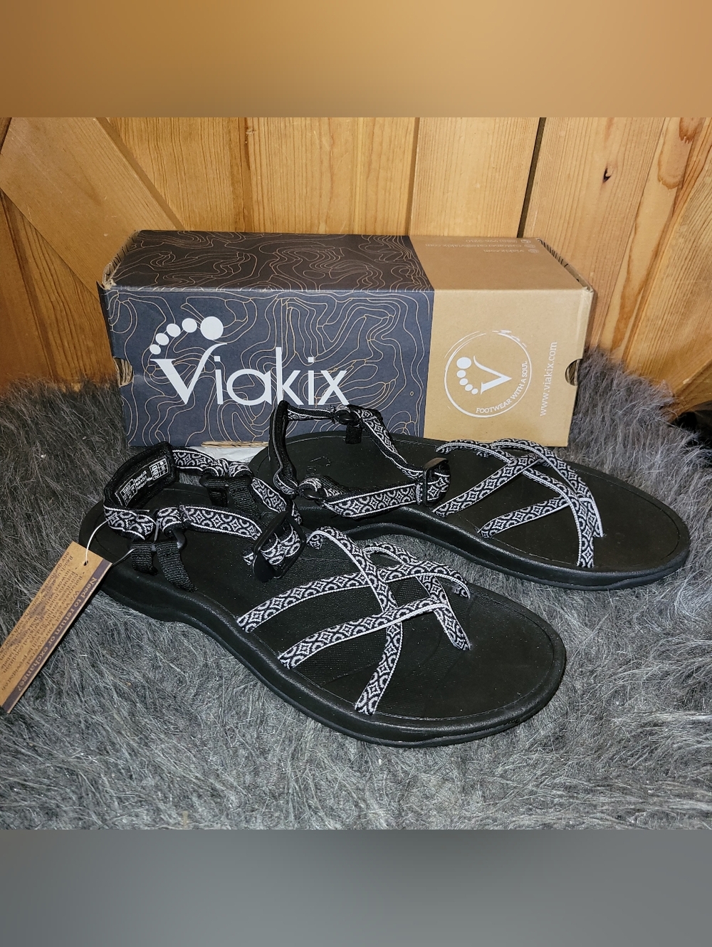 Viakix Sloane Walking Sandals Women’s Size 9 Black